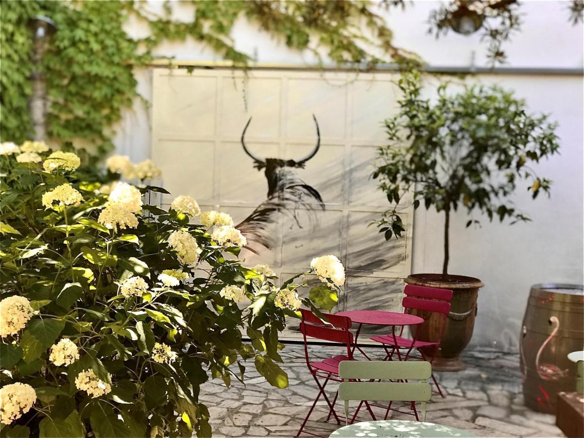 Hotel Saint Louis Aigues-Mortes Eksteriør billede