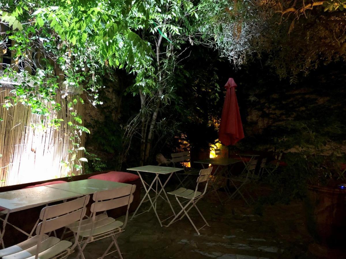 Hotel Saint Louis Aigues-Mortes Eksteriør billede